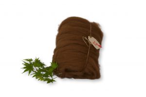 Fibra de alpaca lavada y cardada cruda