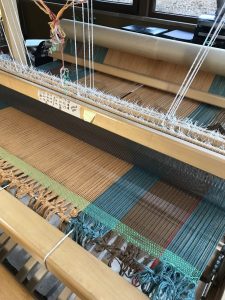 taller de telar inicio de la labor en tamaño grande